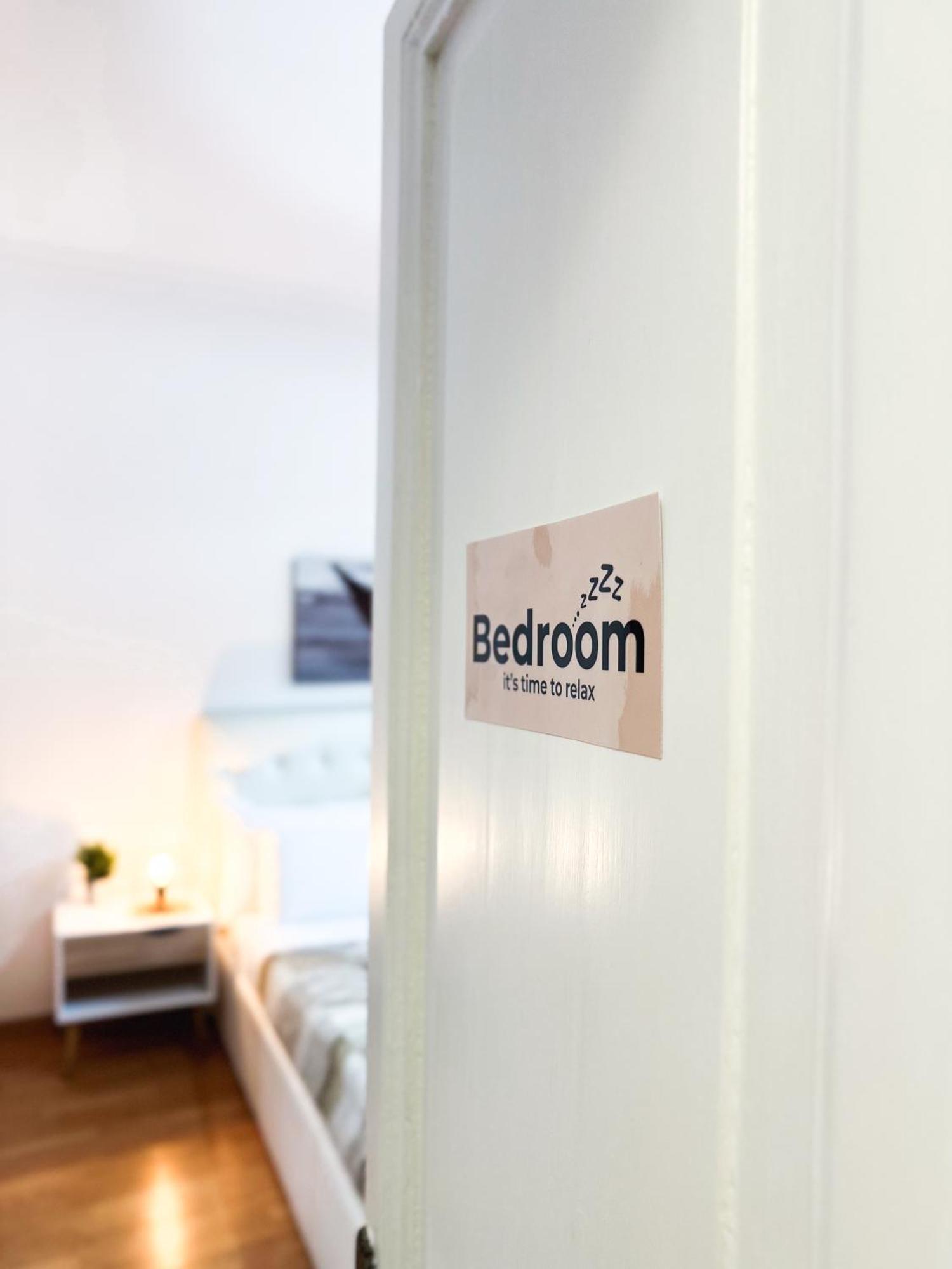 Apartment By The Colosseum - White Chic Flats 罗马 外观 照片